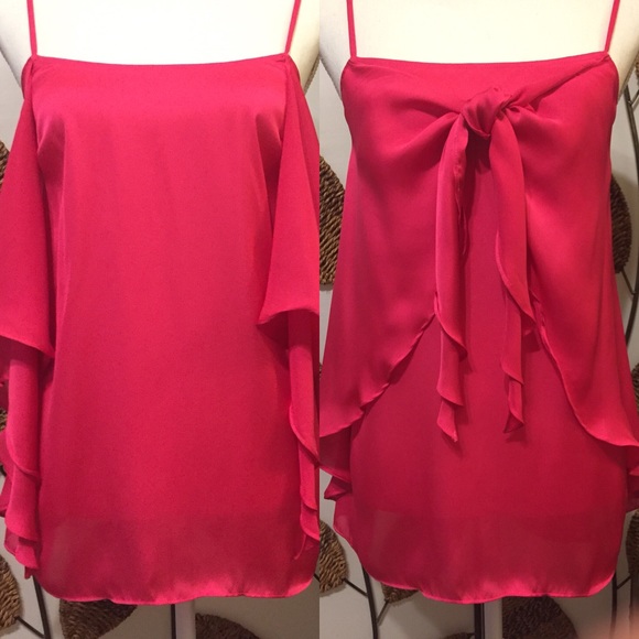 Express Tops - NWT Express Draped Top 2 looks in 1 - So Cute